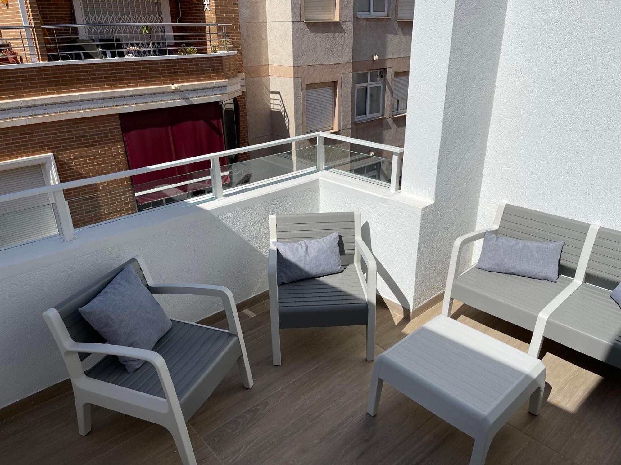 Boutique Apartment Torrevieja Centro Exterior photo